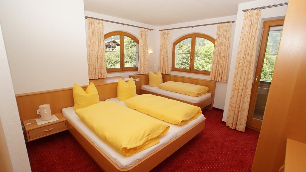 Haus Andrea Schiestl Villa Zell am Ziller Ruang foto