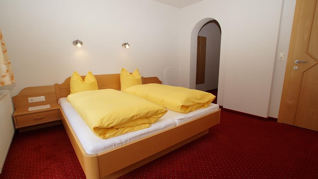 Haus Andrea Schiestl Villa Zell am Ziller Ruang foto