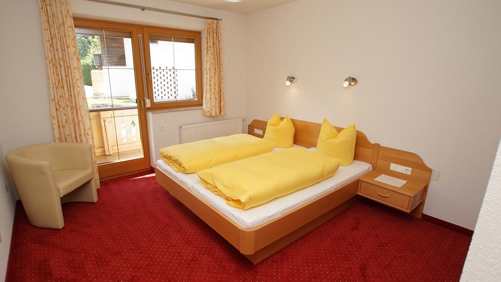 Haus Andrea Schiestl Villa Zell am Ziller Ruang foto