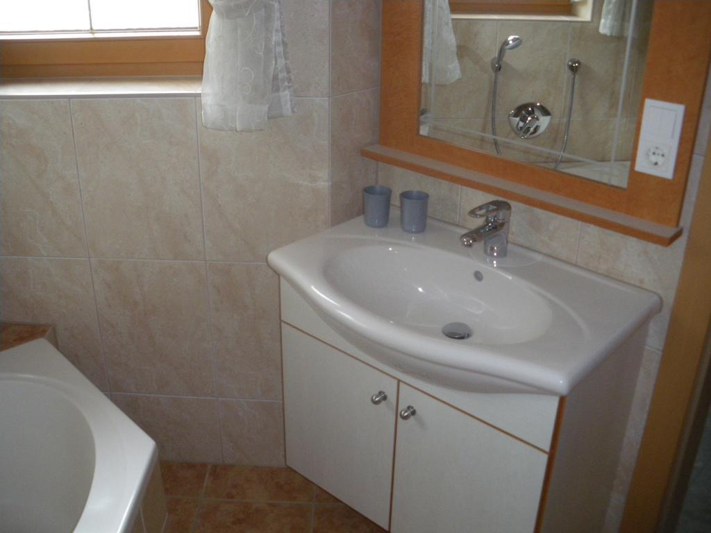 Haus Andrea Schiestl Villa Zell am Ziller Ruang foto